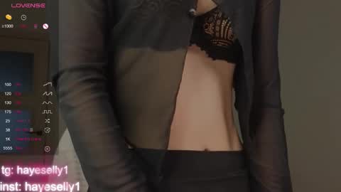 Snapshot of ella_hayes chatting on 12.01.25 Ella NEXT STREAM 1TH DECEMBER 1200 - 0800 AM AT MOSCOW TIME online show from 12.01.25