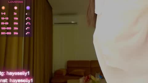 Snapshot of ella_hayes chatting on 01.06.26 Ella NEXT STREAM 1TH DECEMBER 1200 - 0800 AM AT MOSCOW TIME online show from 01.06.26