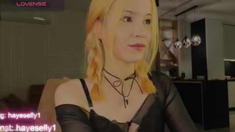 Snapshot of ella_hayes chatting on 06.14.26 Ella NEXT STREAM 1TH DECEMBER 1200 - 0800 AM AT MOSCOW TIME online show from 06.14.26