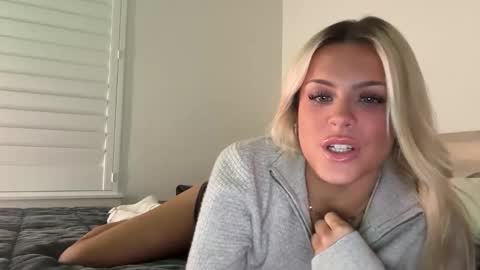 Ella online show from 12.16.25