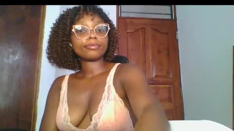 Ella online show from 03.10.25