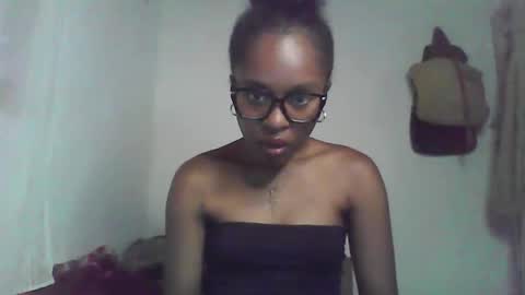 ellah245 online show from 02.18.26