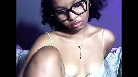 Snapshot of ellah245 chatting on 06.05.26 ellah245 online show from 06.05.26