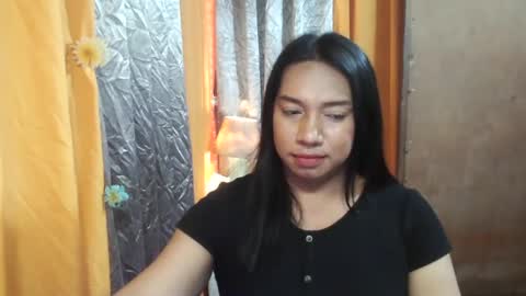 Snapshot of ellah_morena chatting on 02.05.25 Ellah online show from 02.05.25