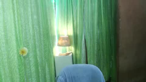 Snapshot of ellah_morena chatting on 02.17.25 Ellah online show from 02.17.25