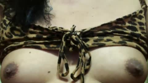 Snapshot of ellah_morena chatting on 03.01.25 Ellah online show from 03.01.25