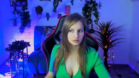 Ella online show from 12.11.24