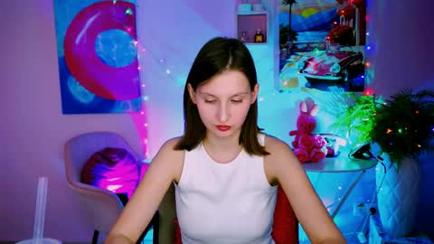 Ella online show from 04.23.26
