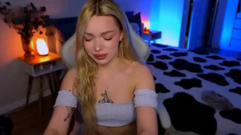 Ella online show from 07.02.26