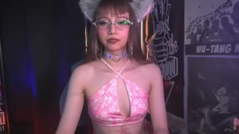Snapshot of elle_uwu chatting on 06.28.26 follow me on instagram . online show from 06.28.26