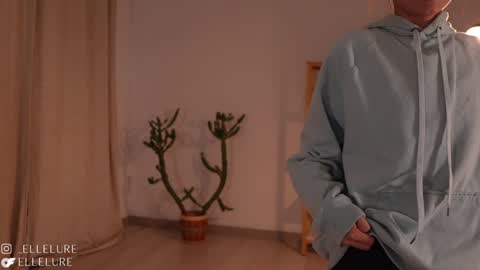 Linda Restrepo online show from 02.01.25