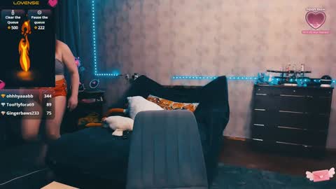 Elli   NEXT STREAM      online show from 02.03.25