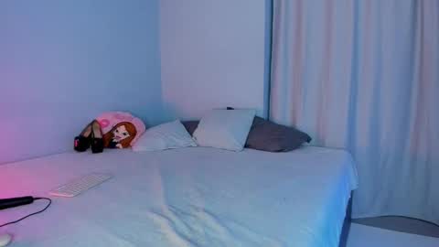 Snapshot of ellenmays chatting on 01.11.25 Ellen online show from 01.11.25