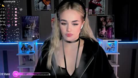 Snapshot of ellensoftt chatting on 12.29.24 Maria online show from 12.29.24