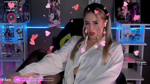 Snapshot of ellensoftt chatting on 01.17.25 Maria online show from 01.17.25