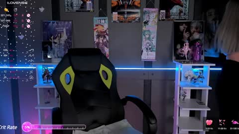 Snapshot of ellensoftt chatting on 01.19.25 Maria online show from 01.19.25