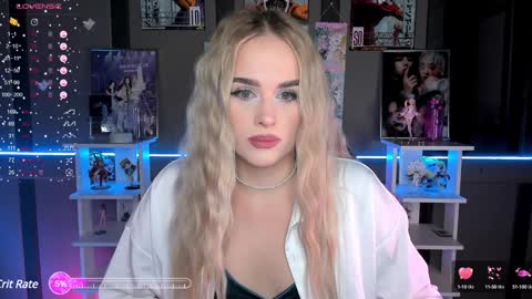 Snapshot of ellensoftt chatting on 01.20.25 Maria online show from 01.20.25