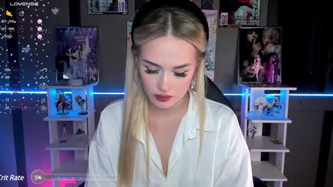 Snapshot of ellensoftt chatting on 02.01.25 Maria online show from 02.01.25