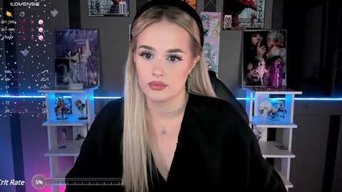 Snapshot of ellensoftt chatting on 02.03.25 Maria online show from 02.03.25