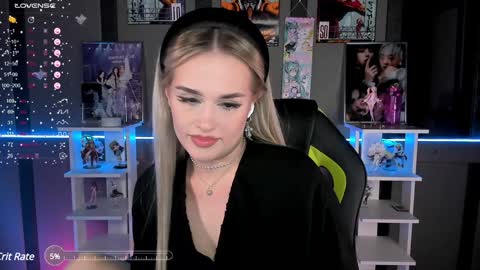 Snapshot of ellensoftt chatting on 02.03.25 Maria online show from 02.03.25