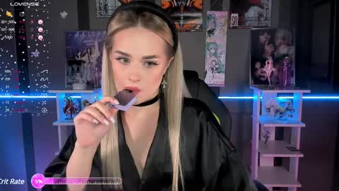 Snapshot of ellensoftt chatting on 02.18.25 Maria online show from 02.18.25