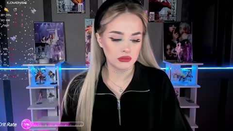 Snapshot of ellensoftt chatting on 03.06.25 Maria online show from 03.06.25