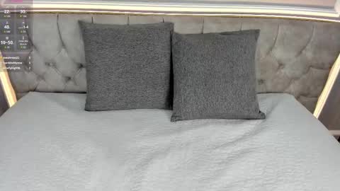 Snapshot of ellette_ chatting on 09.20.25 princess online show from 09.20.25