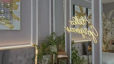 Snapshot of ellette_ chatting on 01.07.26 princess online show from 01.07.26