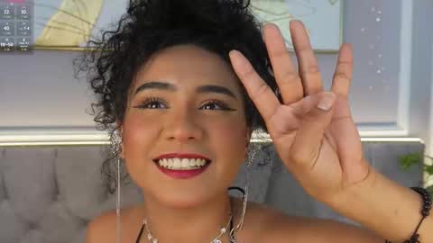 Snapshot of ellette_ chatting on 03.05.26 princess online show from 03.05.26