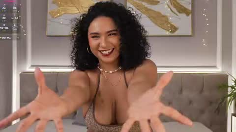 Snapshot of ellette_ chatting on 06.17.26 princess online show from 06.17.26