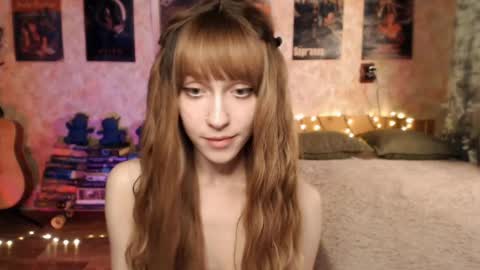 Snapshot of ellie_friendly chatting on 12.27.24 ellie_friendly online show from 12.27.24