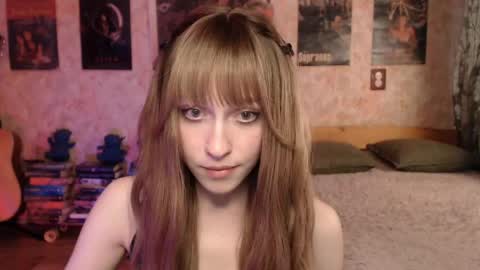 ellie_friendly online show from 05.15.26