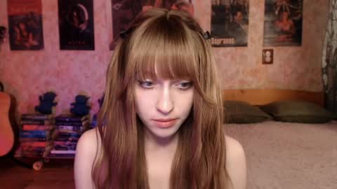 ellie_friendly online show from 05.27.26