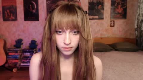 ellie_friendly online show from 05.30.26