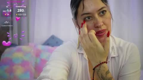 Snapshot of ellie_ramos chatting on 07.17.26 Ellie Ramos online show from 07.17.26