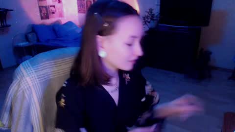 Eleonora online show from 01.05.25