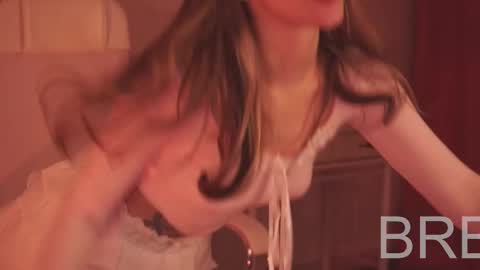 Snapshot of elliecutes chatting on 03.11.25 elliecutes online show from 03.11.25