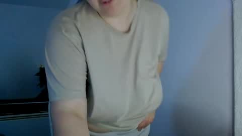 Ellie online show from 04.26.26