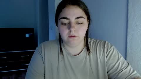 Ellie online show from 05.08.26