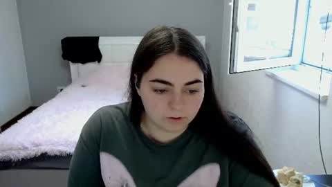 Ellie online show from 06.19.26