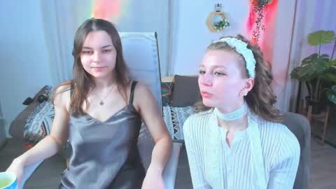 Elli online show from 04.23.26