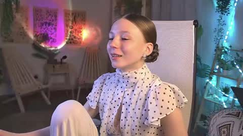 Elli online show from 05.05.26