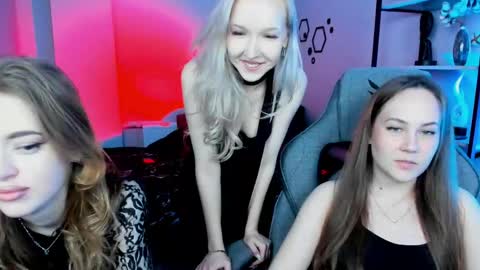 Elin online show from 05.22.26