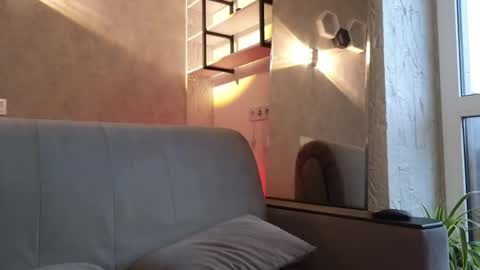 elliot_muscle04 online show from 04.24.26