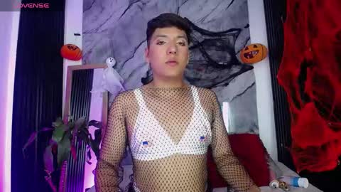 Ellis  online show from 10.09.25