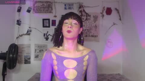 Snapshot of ellis_flowers chatting on 02.21.26 . online show from 02.21.26