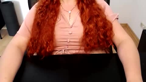 Elly online show from 06.05.26