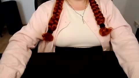 Elly online show from 06.12.26