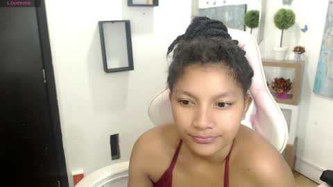 Snapshot of elly_willis chatting on 02.17.25 Elly online show from 02.17.25