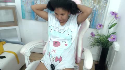 Snapshot of elly_willis chatting on 02.23.25 Elly online show from 02.23.25